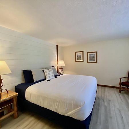 Columbia Point Resort Kettle Falls Eksteriør billede