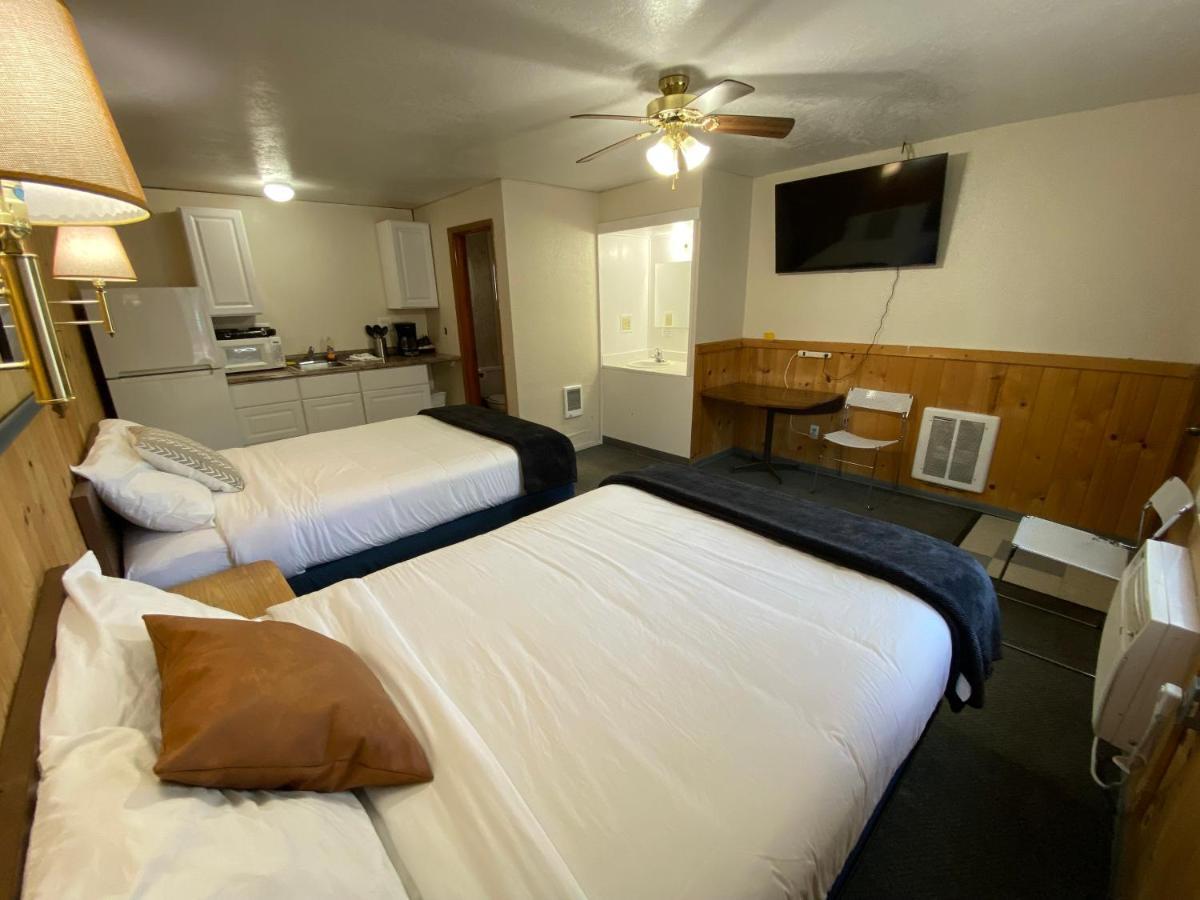 Columbia Point Resort Kettle Falls Eksteriør billede