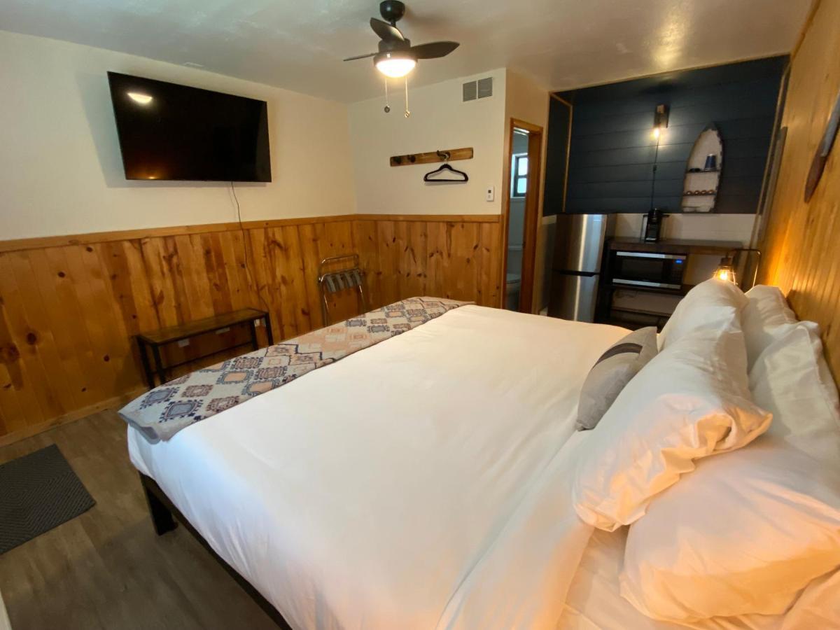 Columbia Point Resort Kettle Falls Eksteriør billede
